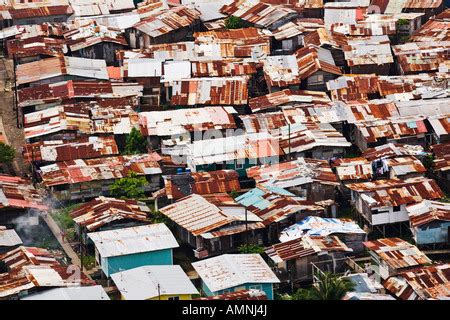 poor houses in panama with metal roofs|poverty in panama.